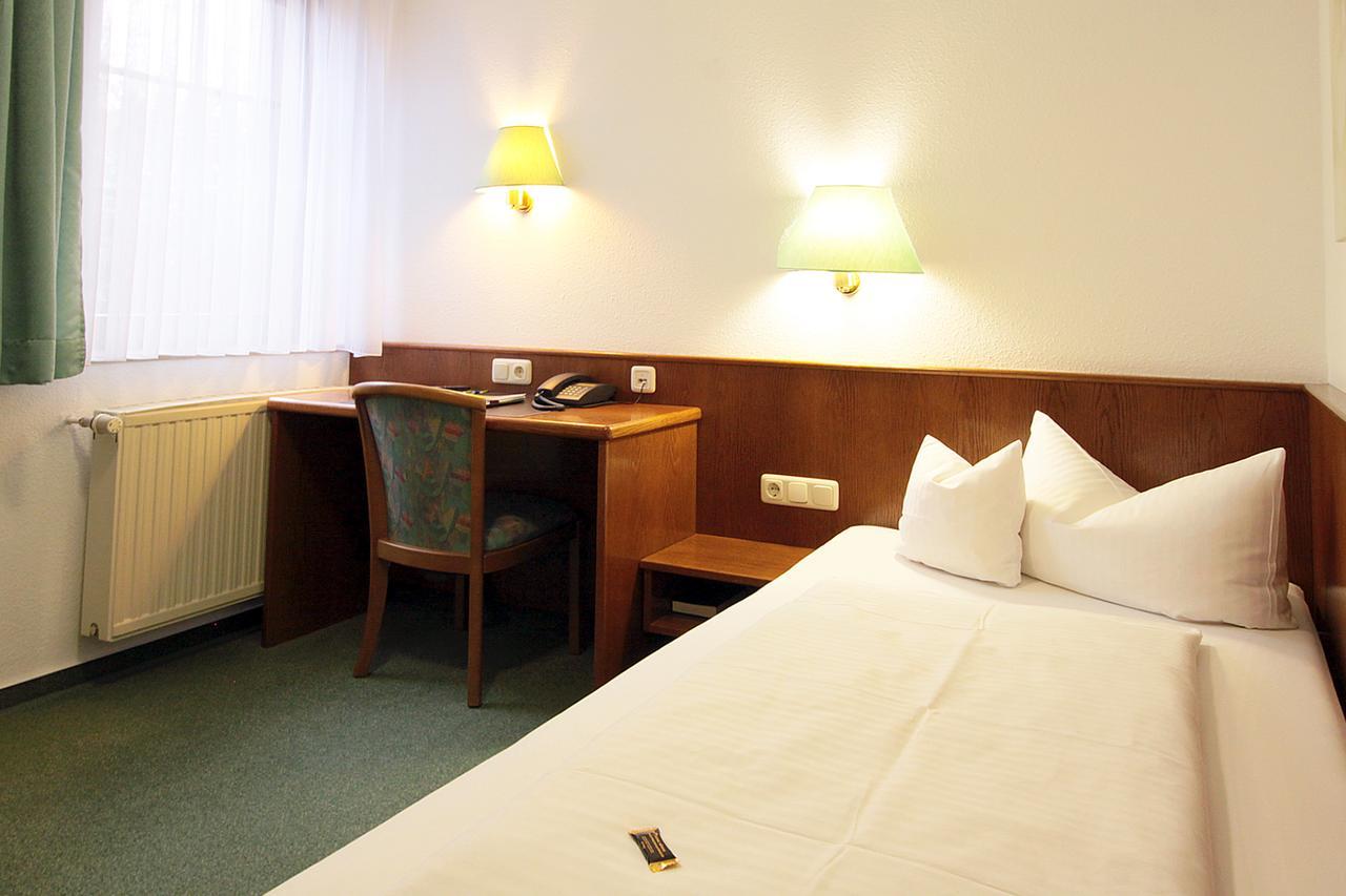 Hotel Promenadenhof Weissensee  Ngoại thất bức ảnh